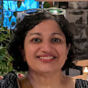 Meet your Posher, Saima